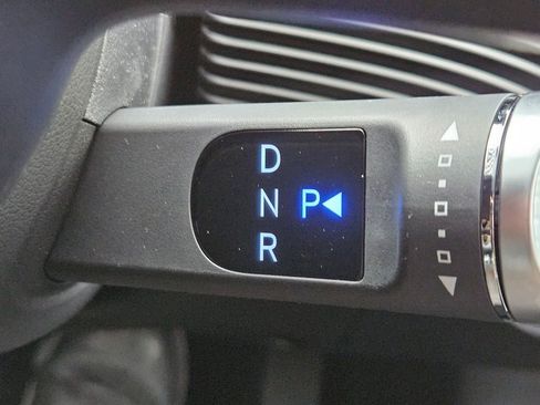 New 2026 Hyundai Ioniq 5 SE image 21