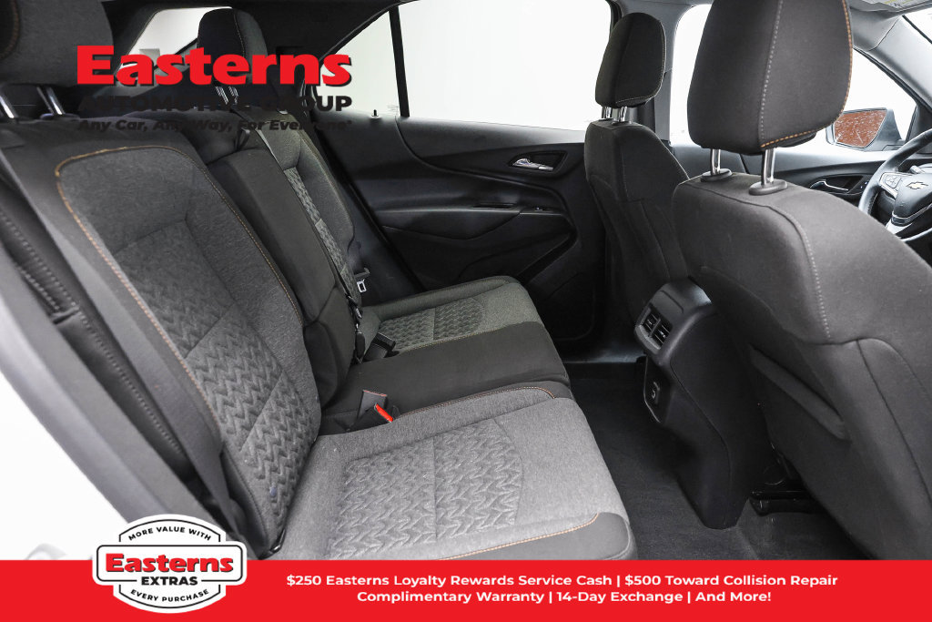 Used 2024 Chevrolet Equinox LT FWD image 23