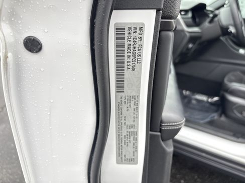 Certified 2023 Jeep Grand Cherokee Altitude AWD/4WD image 35
