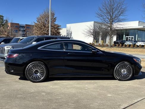 Used 2018 Mercedes-Benz S 560 4MATIC Coupe image 2