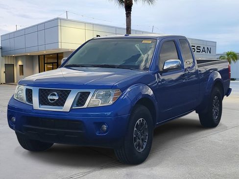Used 2014 Nissan Frontier Desert Runner RWD image 1