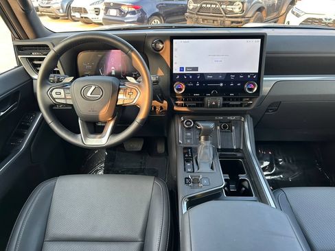Used 2025 Lexus GX 550 AWD/4WD image 20
