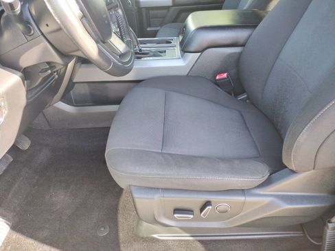 Used 2018 Ford F150 XLT w/ Equipment Group 302A Luxury image 17