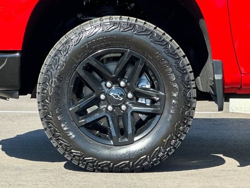 New 2026 Chevrolet Silverado 1500 Custom Trail Boss image 24