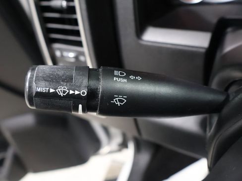 Used 2017 RAM 1500 Sport image 39