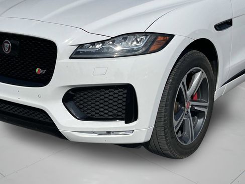 Used 2020 Jaguar F-PACE S AWD/4WD image 38