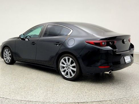 Used 2023 MAZDA MAZDA3 s FWD image 7