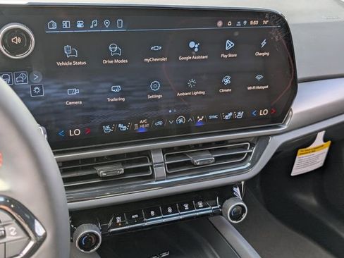 New 2026 Chevrolet Equinox EV RS FWD image 9