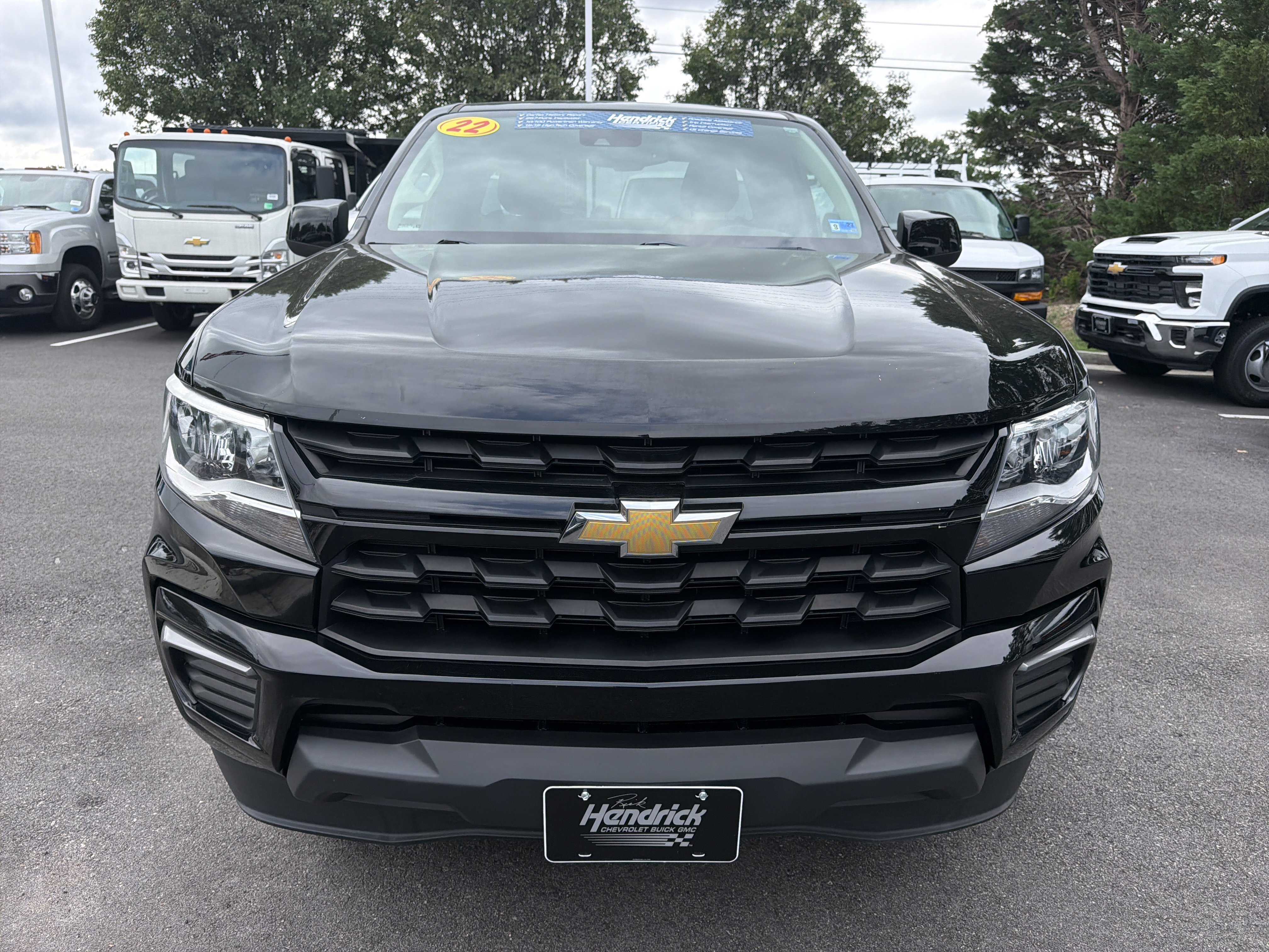 Used 2022 Chevrolet Colorado LT w/ Fleet Safety Package RWD image 3