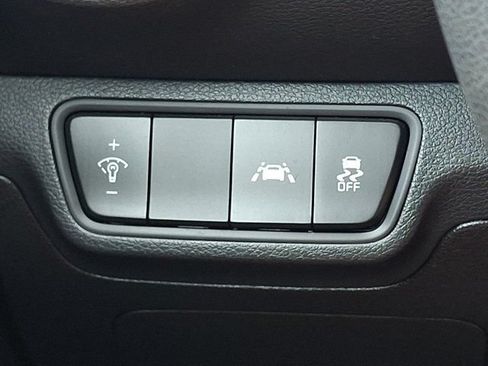 Used 2019 Kia Forte LXS FWD image 29