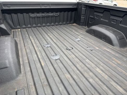 Used 2024 GMC Sierra 2500 Denali Ultimate image 11
