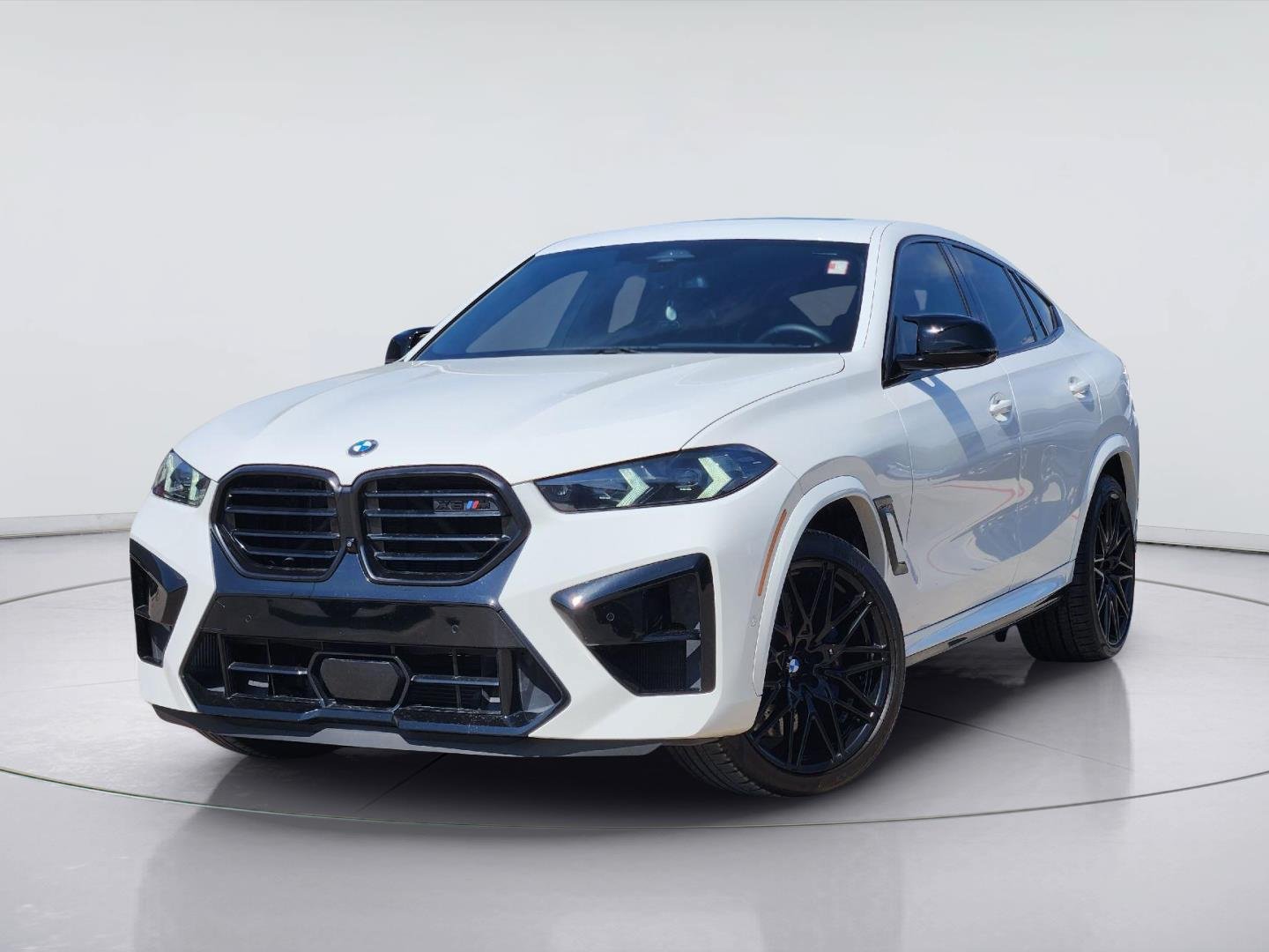 Used 2024 BMW X6 M Competition AWD/4WD image 1