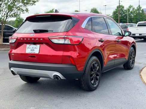 Certified 2022 Ford Escape SE FWD image 6
