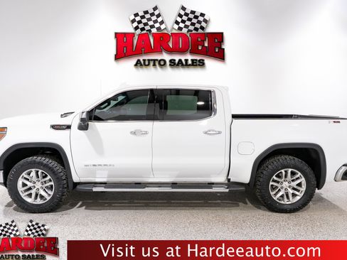 Used 2021 GMC Sierra 1500 SLT w/ SLT Premium Plus Package AWD/4WD image 1