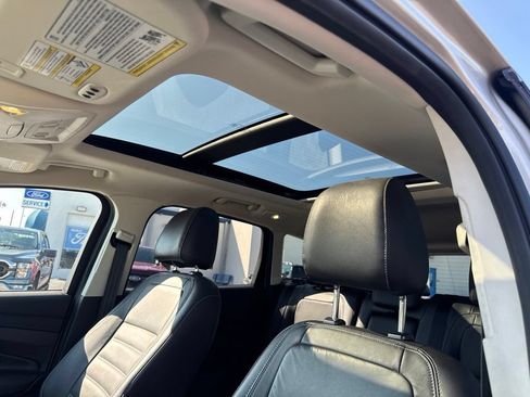 Used 2017 Ford Escape Titanium AWD/4WD image 10