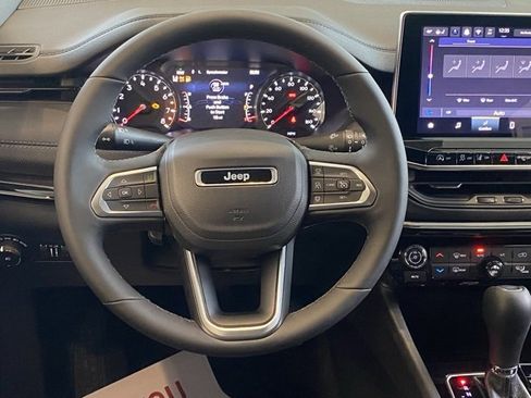 New 2026 Jeep Compass Limited image 32