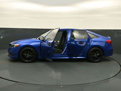 Used 2022 Honda Civic Sport image 32