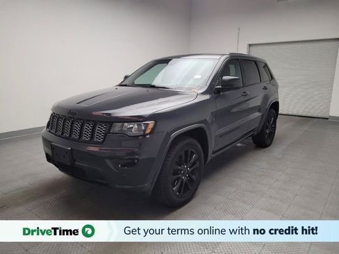 Used 2018 Jeep Grand Cherokee Altitude AWD/4WD image 1