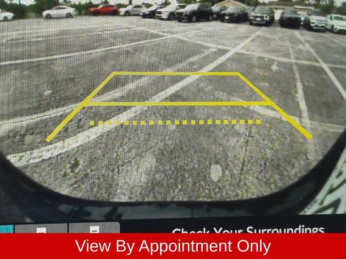 Used 2025 Honda CR-V LX image 17