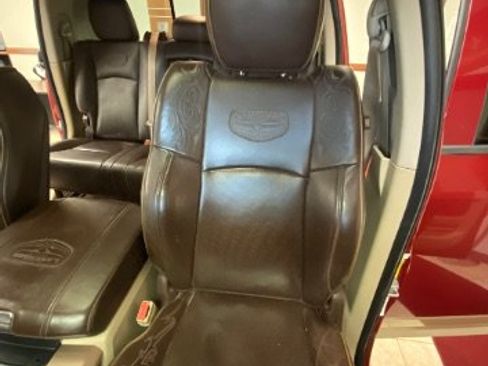 Used 2014 RAM 2500 Longhorn w/ Convenience Group AWD/4WD image 20