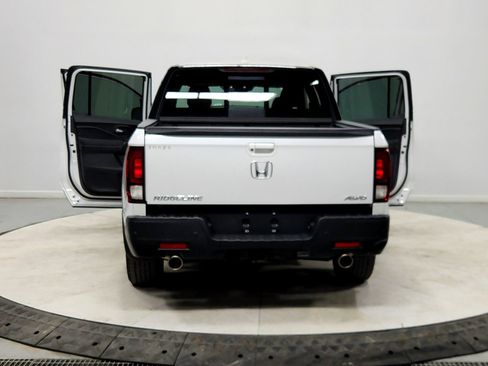 Used 2023 Honda Ridgeline Black Edition image 14