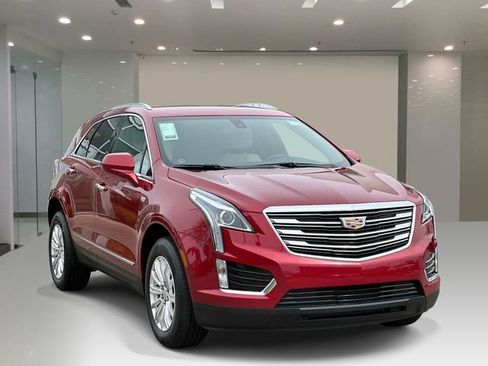 Used 2019 Cadillac XT5 FWD image 6
