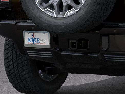 New 2025 GMC Hummer EV 2X image 15