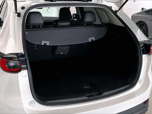 Used 2023 MAZDA CX-5 AWD 2.5 S w/ Premium Package image 17