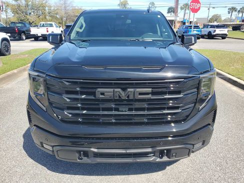 Certified 2025 GMC Sierra 1500 Elevation w/ Elevation Premium Package image 9