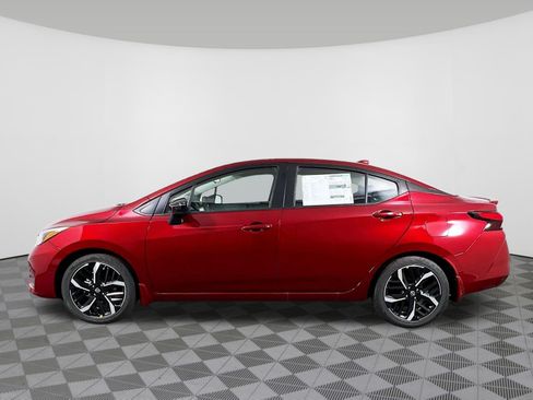 New 2025 Nissan Versa SR w/ Trunk Package FWD image 27