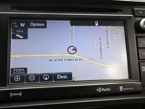 Used 2017 Toyota Sequoia Platinum AWD/4WD image 39