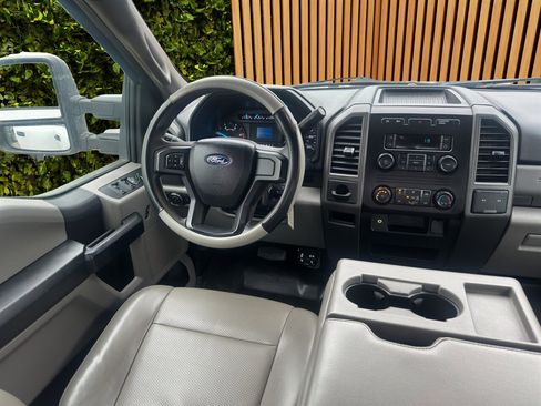 Used 2019 Ford F350 XL w/ Power Equipment Group image 5