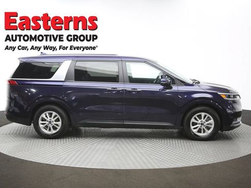 Used 2024 Kia Carnival LX FWD image 47