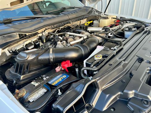 Used 2018 Ford F250 XL w/ Power Equipment Group image 11