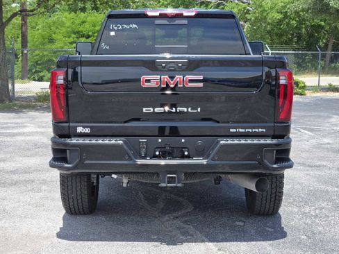 Certified 2025 GMC Sierra 2500 Denali w/ Denali Reserve Package AWD/4WD image 6