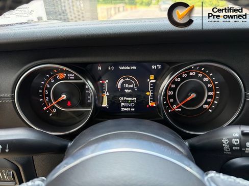 Certified 2022 Jeep Wrangler Unlimited Sahara AWD/4WD image 52