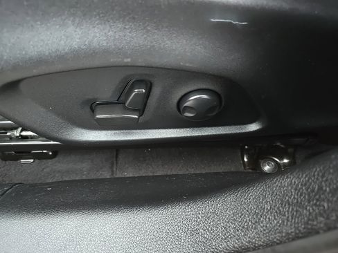 Certified 2022 Jeep Compass Limited image 21