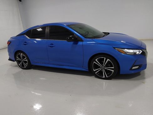 Used 2021 Nissan Sentra SR FWD image 11