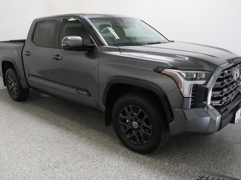 Used 2024 Toyota Tundra Platinum image 4