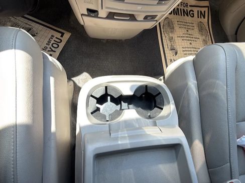 Used 2015 Honda Odyssey Touring Elite image 30