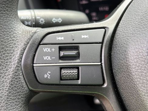 Used 2025 Honda Accord SE image 19