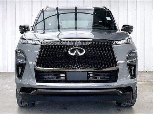 Certified 2026 INFINITI QX80 Autograph w/ Premium Cargo Package AWD/4WD image 3
