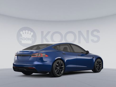 Used 2021 Tesla Model S Plaid image 4