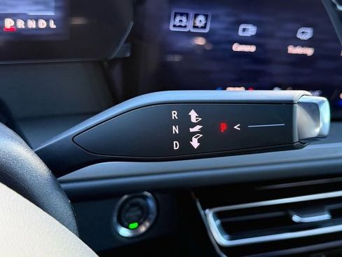 New 2026 Chevrolet Traverse LT w/ Sun and Wheel Package image 29