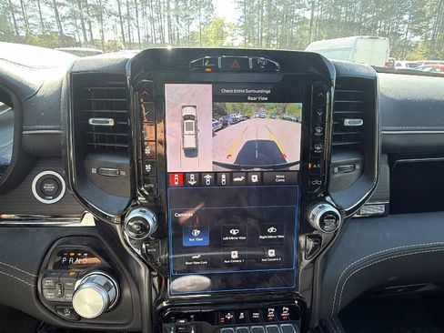 Used 2024 RAM 1500 Limited image 33