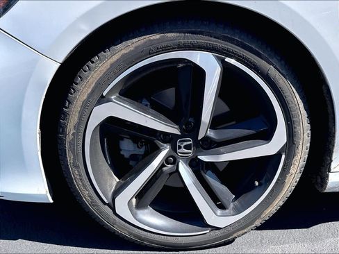 Used 2019 Honda Accord Sport image 32