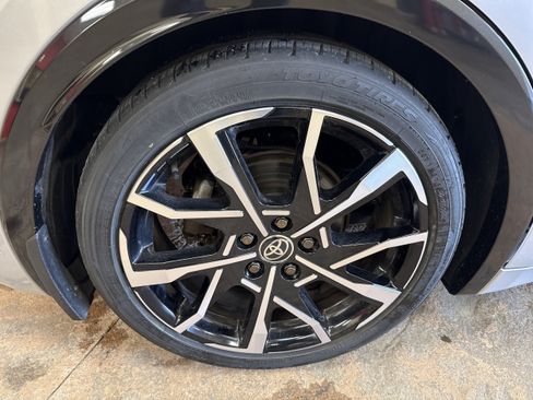 Used 2023 Toyota Prius Prime FWD image 10