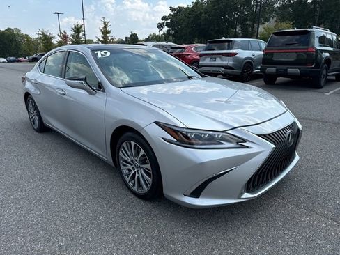Used 2019 Lexus ES 350 350 Luxury image 6