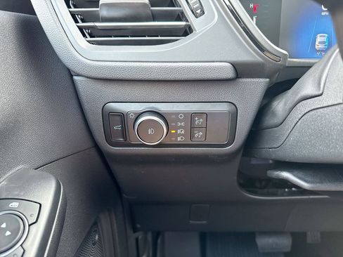 New 2025 Ford Escape ST-Line Select image 17