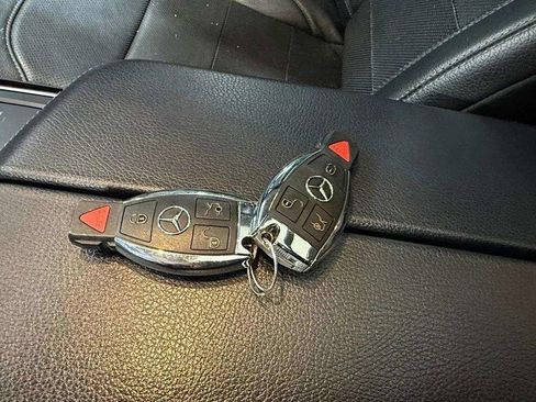 Used 2018 Mercedes-Benz GLS 550 4MATIC image 43
